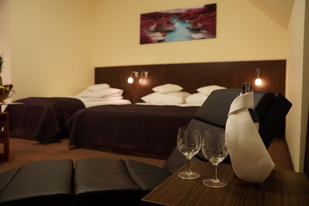 Yuca Otel Łódź Oda fotoğraf