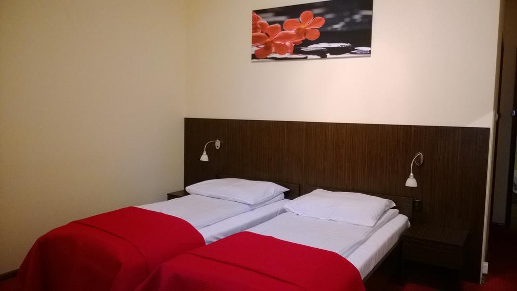 Yuca Otel Łódź Oda fotoğraf
