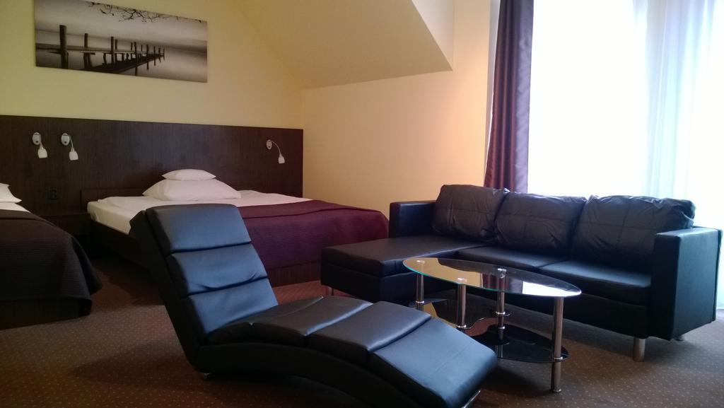 Yuca Otel Łódź Oda fotoğraf