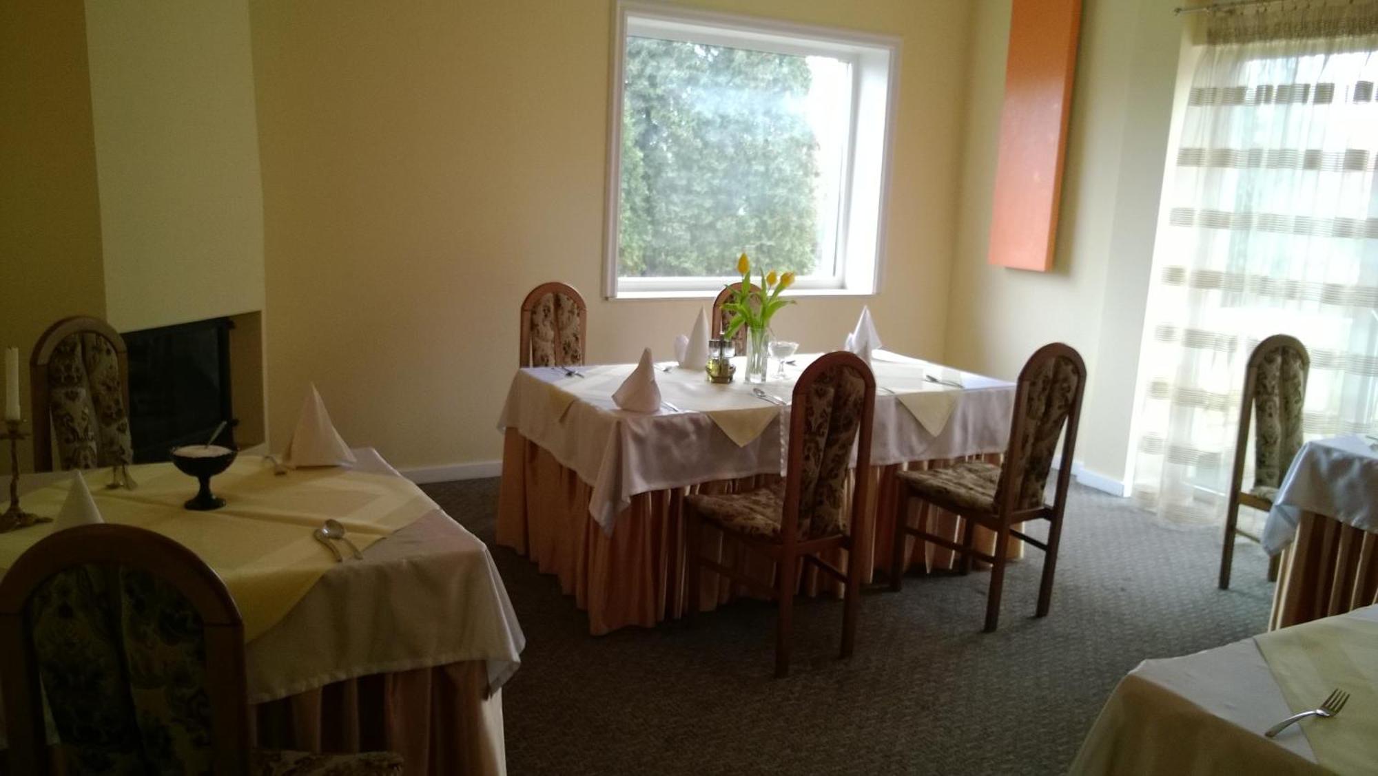 Yuca Otel Łódź Dış mekan fotoğraf
