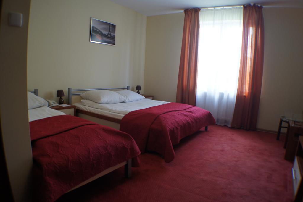 Yuca Otel Łódź Dış mekan fotoğraf