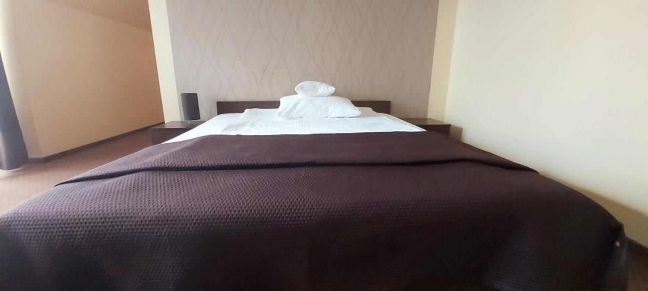 Yuca Otel Łódź Dış mekan fotoğraf